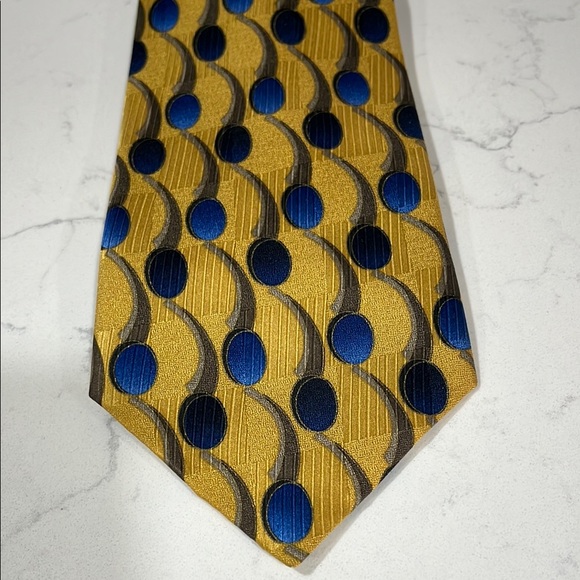 Golden Yellow and Navy Blue Geometric Tie - Picture 2 of 7